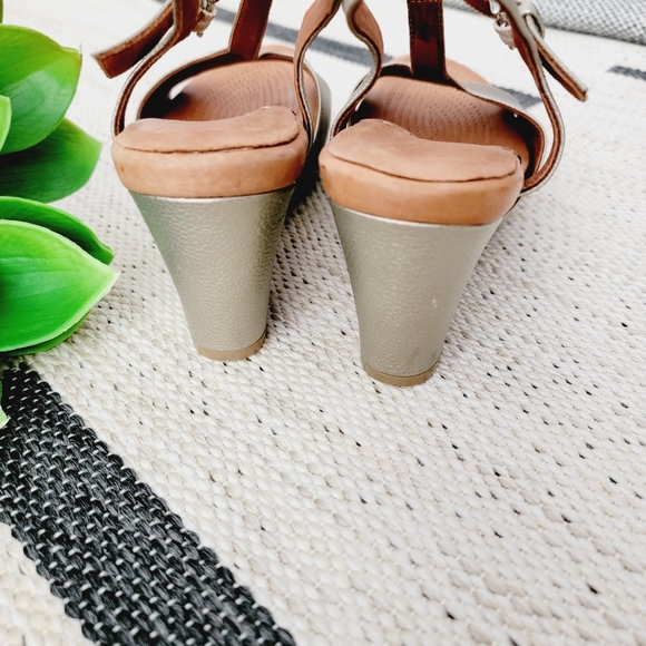Gently Souls T-Strap Wedge Sandals - Picture 5 of 14